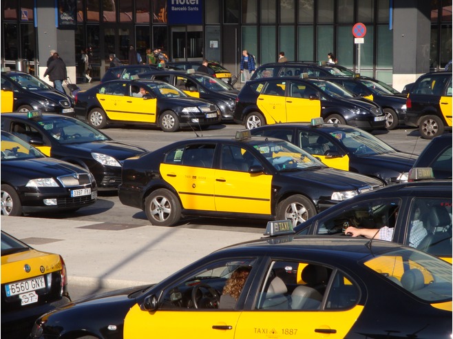Airport Taxis, From Barcelona Airport to City Center