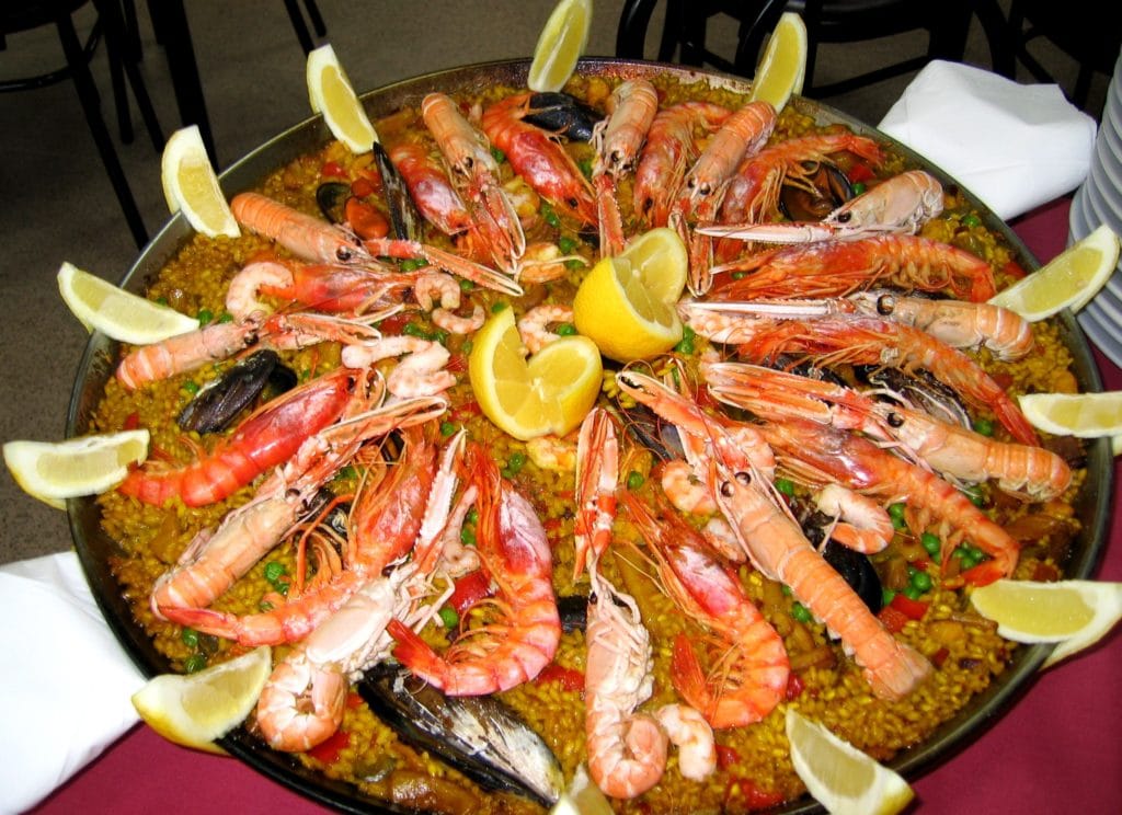 Local dishes in Barcelona, Paella