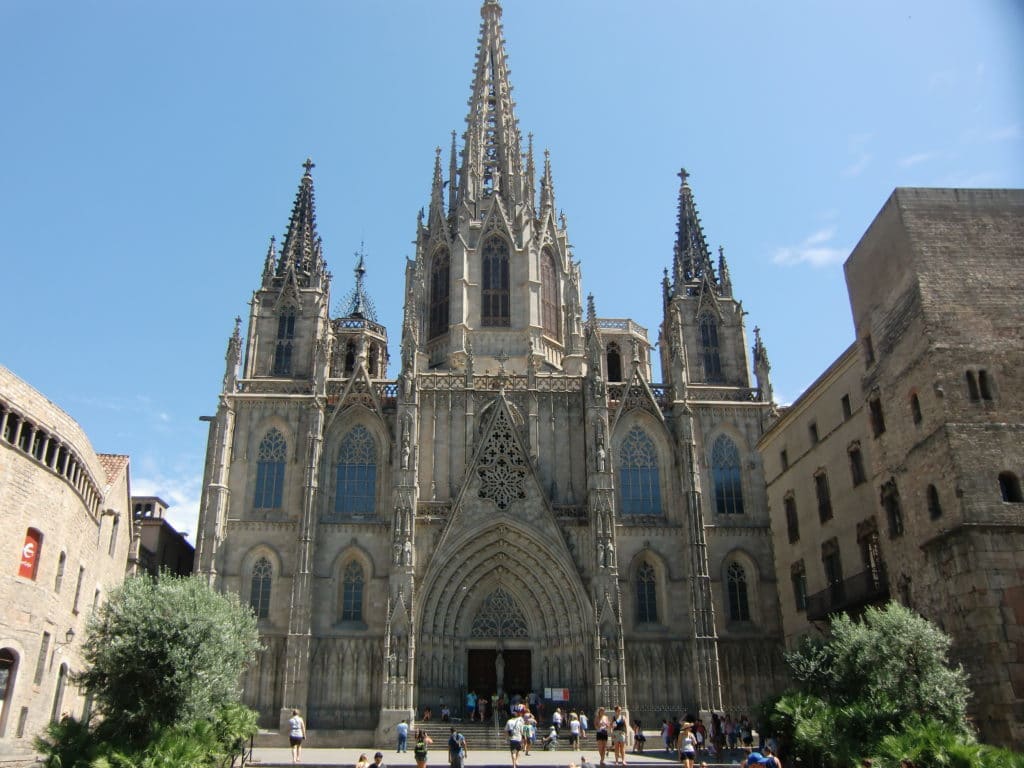 Cathedral de Barcelona Best free things to do in Barcelona -Cathedral de Barcelona