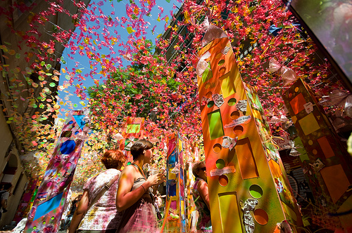 The best activities in summer must be the "festes majors" in Barcelona's districts